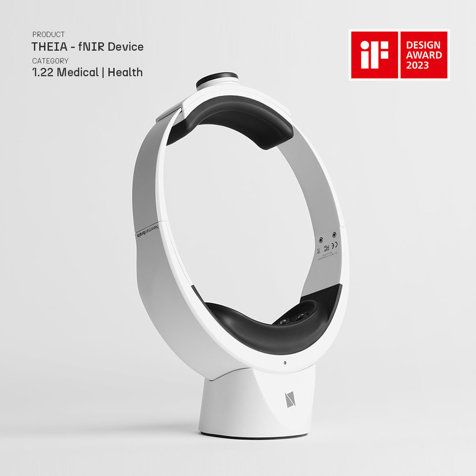 Newmanbrain's THEIA™ fNIRs device winner of iF Design Award 2023